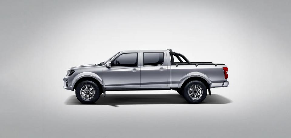 Pickup trucks in Peru